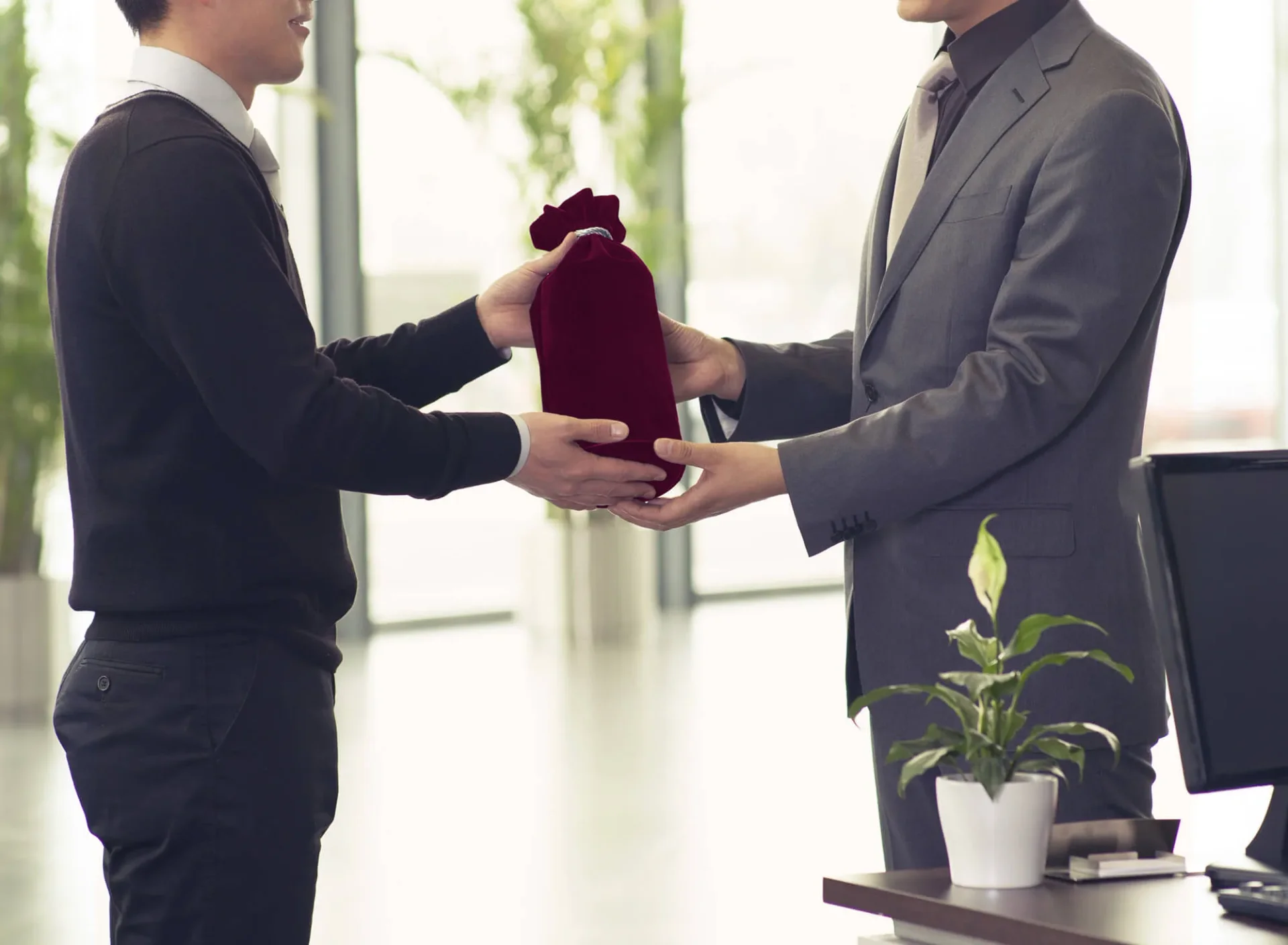 Exemplos de bonificação para funcionários