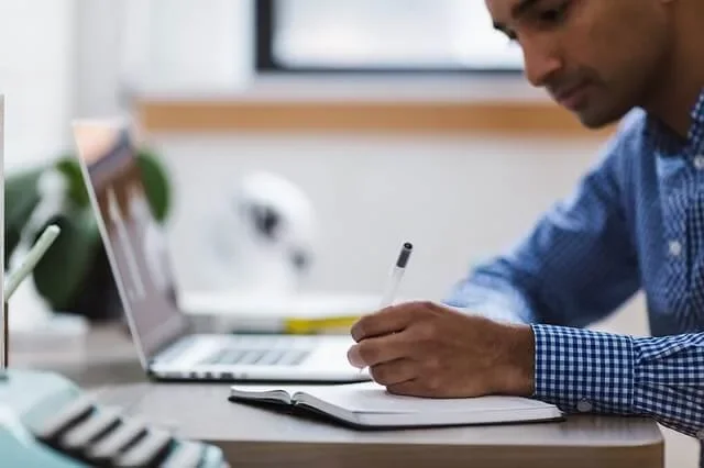 Treinamento e desenvolvimento de equipes externas