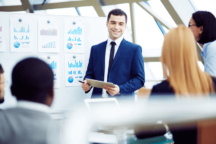 Como gerenciar uma empresa de prestação de serviços